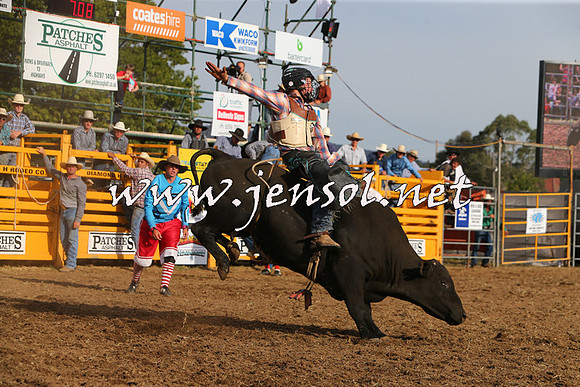 QueanbeyanRodeo2015_3537