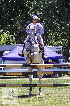 Tues1_Showjumping 039