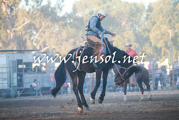 TumutRodeo2016Two_4894