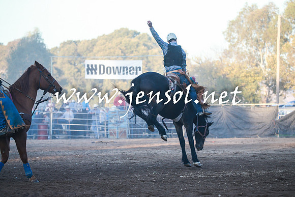 TumutRodeo2016Two_4925