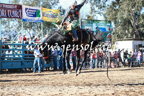 TumutRodeo2016Two_3560
