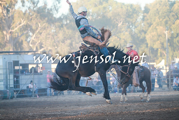 TumutRodeo2016Two_4870