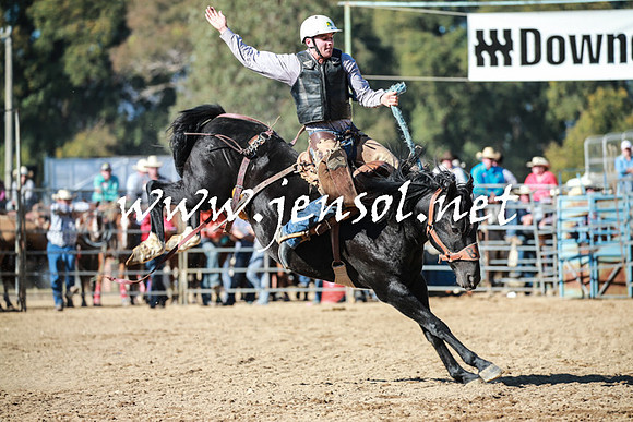TumutRodeo2016Two_3443