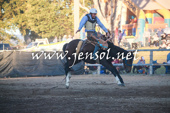 TumutRodeo2016Two_4846