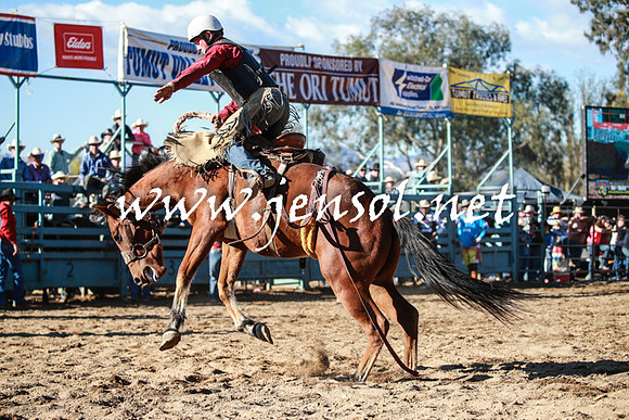 TumutRodeo2016Two_3942