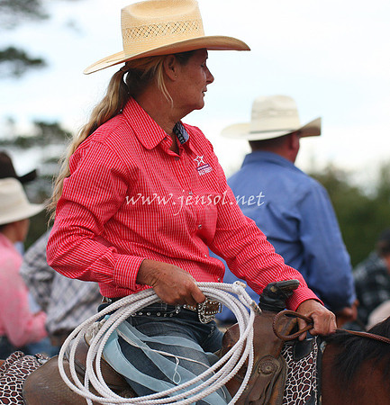 TaralgaRodeo2013Two_0014_edited-1