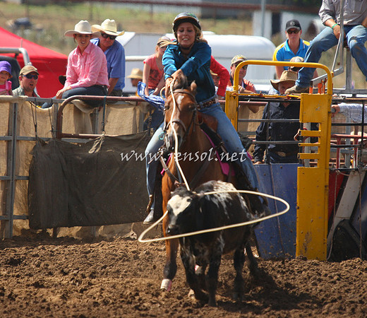 TaralgaRodeo2013One_0587_edited-1