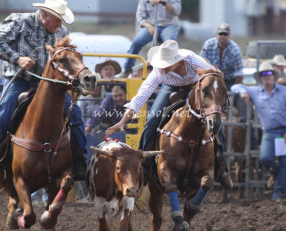 TaralgaRodeo2013KJS_0416_edited-1