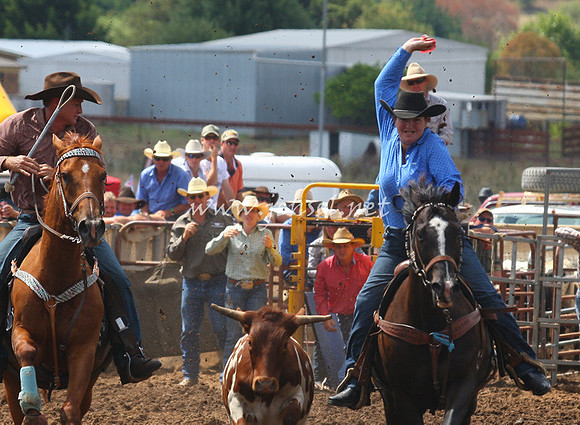 TaralgaRodeo2013One_0468_edited-1