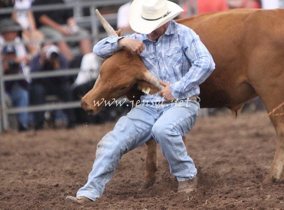 TaralgaRodeo2013KJS_0735_edited-1