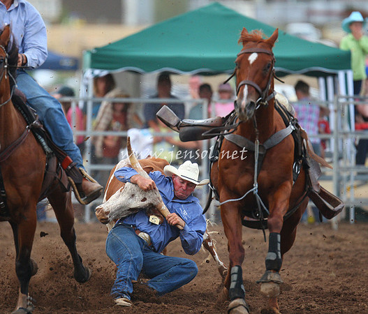 TaralgaRodeo2013Two_0018_edited-1