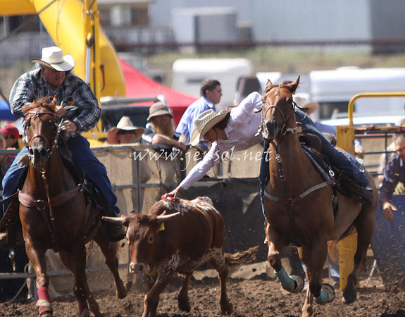 TaralgaRodeo2013KJS_0426_edited-1