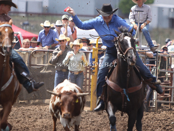 TaralgaRodeo2013KJS_0265_edited-1