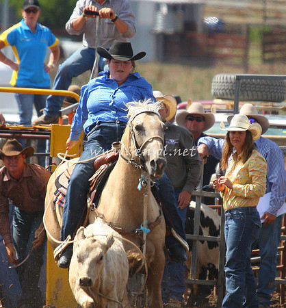 TaralgaRodeo2013One_0575_edited-1
