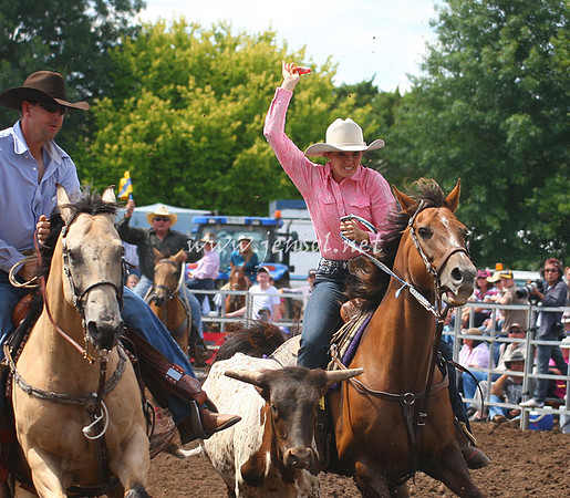 TaralgaRodeo2013One_0452_edited-1
