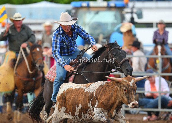TaralgaRodeo2013Two_0027_edited-1