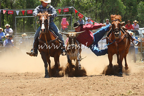pictonrodeo2013one_0451_1