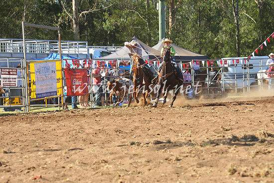 pictonrodeo2013one_0697_1