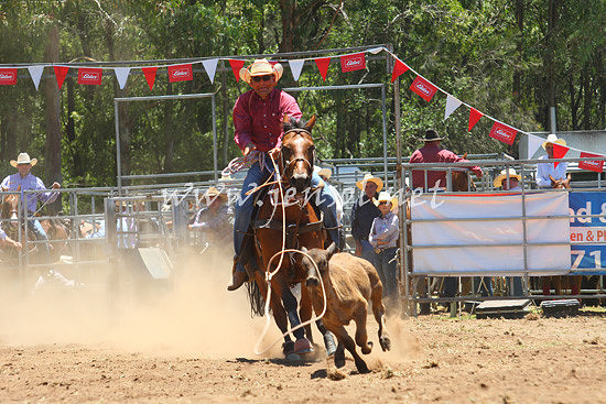 pictonrodeo2013one_0408_1