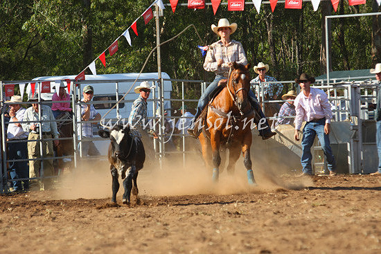 pictonrodeo2013one_0839_1