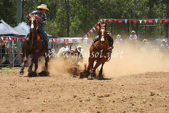 pictonrodeo2013one_0442_1
