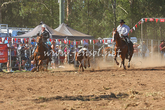 pictonrodeo2013one_0687_1