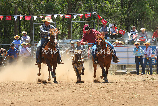 pictonrodeo2013one_0446_1