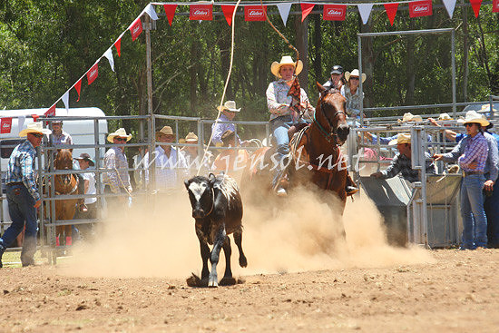 pictonrodeo2013one_0377_1