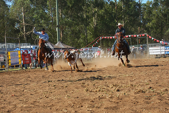 pictonrodeo2013one_0706_1