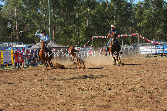 pictonrodeo2013one_0705_1