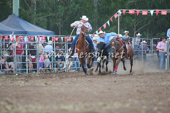 pictonrodeo2013two_0216_1