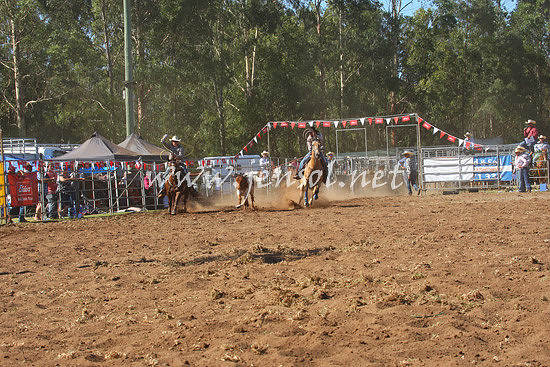 pictonrodeo2013one_0707_1