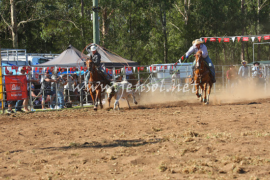 pictonrodeo2013one_0682_1