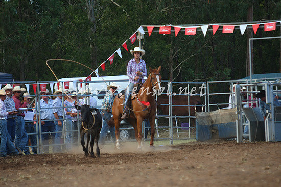pictonrodeo2013one_0957_1