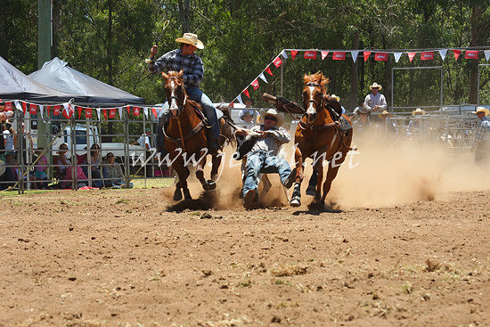 pictonrodeo2013one_0439_1