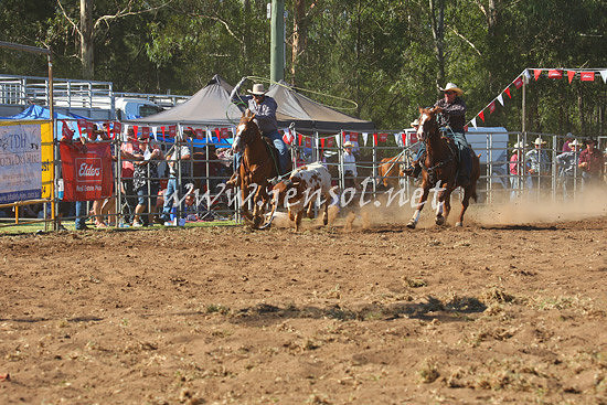 pictonrodeo2013one_0690_1