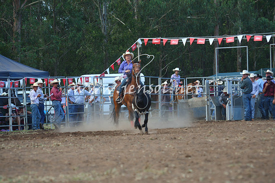 pictonrodeo2013one_0949_1