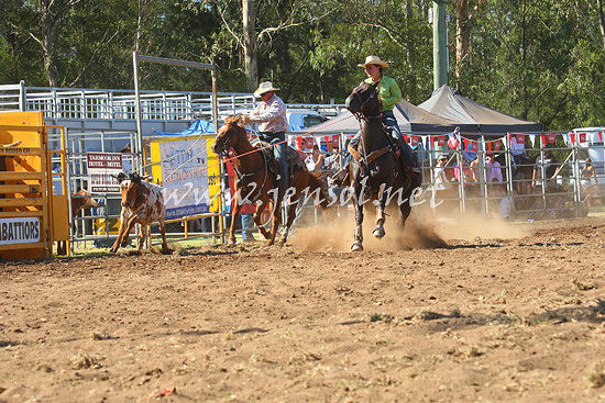pictonrodeo2013one_0698_1