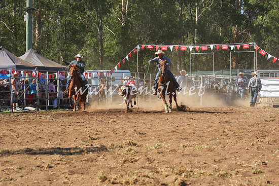 pictonrodeo2013one_0683_1
