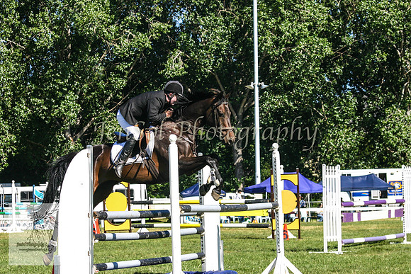 Sun_ShowjumpingKJS 049