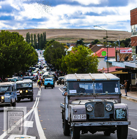 75thAnniversaryLandRover_0202
