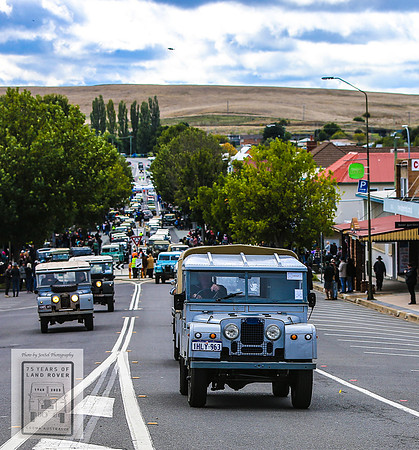 75thAnniversaryLandRover_0195