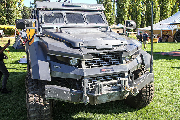 Landrovers70th-32