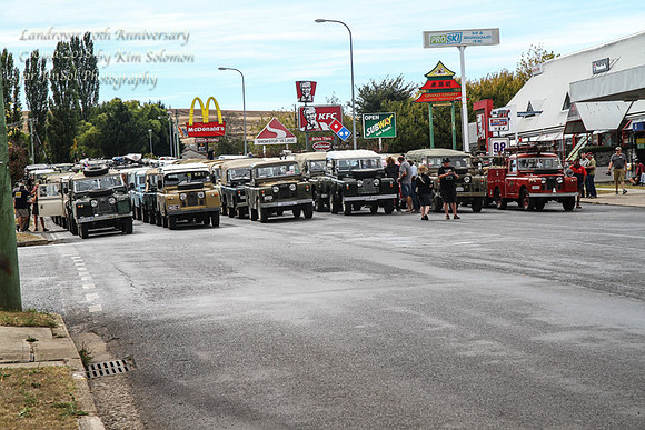 Landrovers70th-111