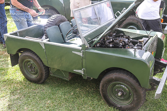 Landrovers70th-250