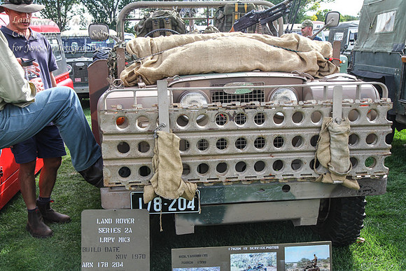 Landrovers70th-247
