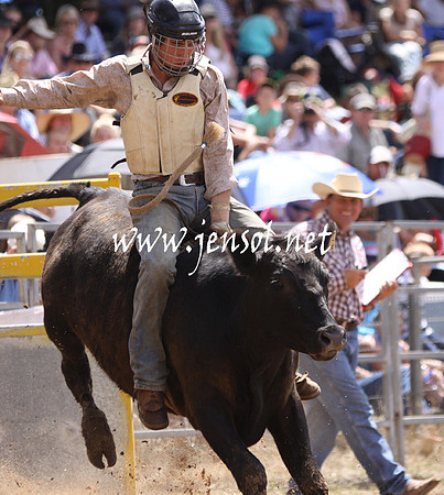 TaralgaRodeo2013KJS_0209_edited-1