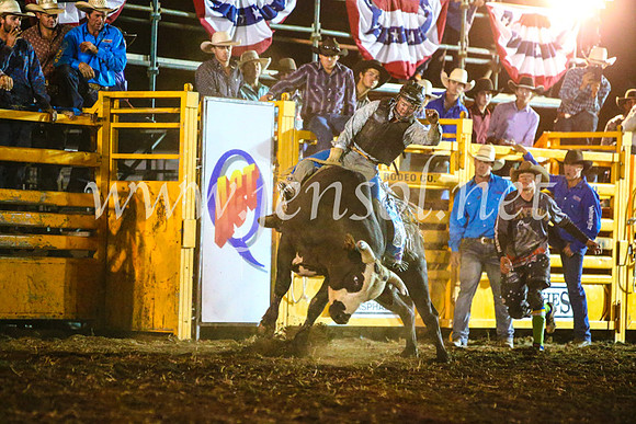 QueanbeyanRodeo2017_3888-1