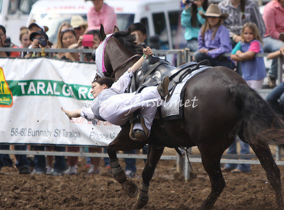 TaralgaRodeo2013KJS_0195_edited-1