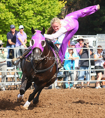 TaralgaRodeo2013One_0701_edited-1